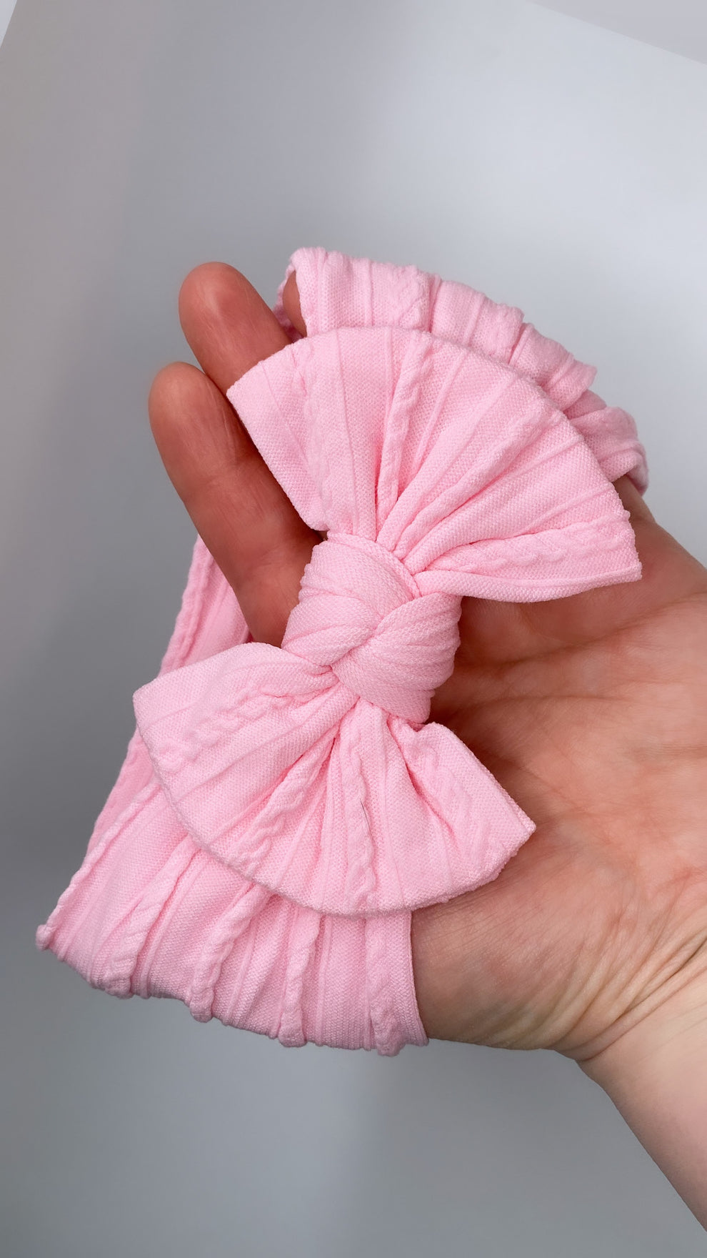 Barbie pink - Baby cable bow headband